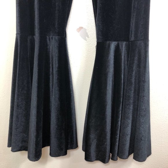 MARIE NICOLE CLOTHING Black Crushed Velvet Flare Curtain Long Pants Size Large - Picture 4 of 11